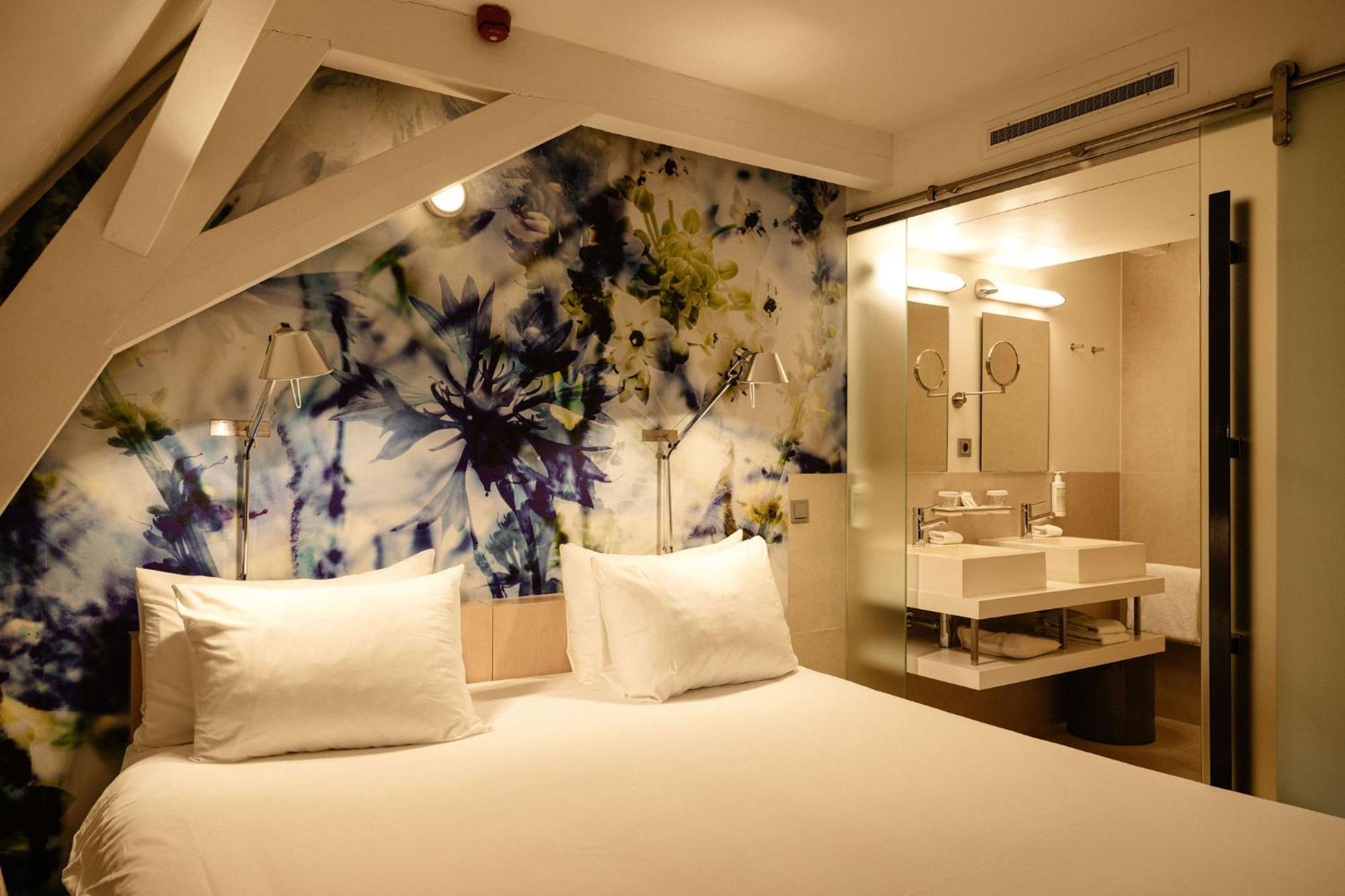 Kruisherenhotel Maastricht - Oostwegel Collection, Member Of Design Hotels Eksteriør bilde A room at the hotel